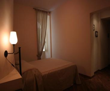 B&B Vicolo Vecchio Terracina Rum bild